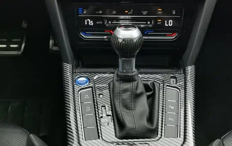 Volkswagen Passat CC, 2021 год, 2 230 000 рублей, 9 фотография