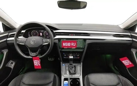 Volkswagen Passat CC, 2021 год, 2 230 000 рублей, 10 фотография
