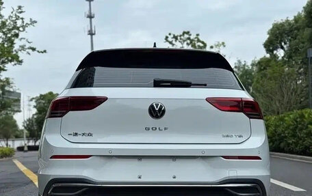 Volkswagen Golf VIII, 2022 год, 1 549 999 рублей, 5 фотография