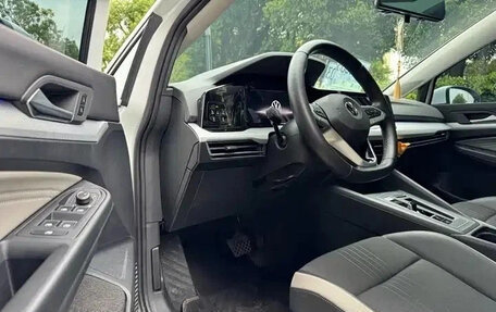 Volkswagen Golf VIII, 2022 год, 1 549 999 рублей, 8 фотография