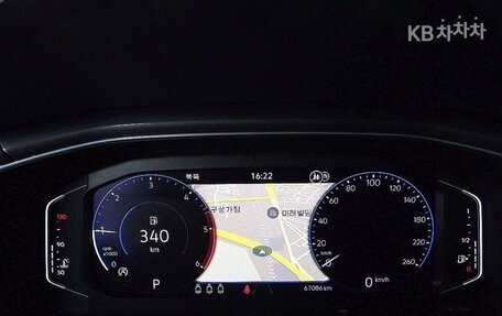 Volkswagen T-Roc I, 2022 год, 1 782 000 рублей, 9 фотография