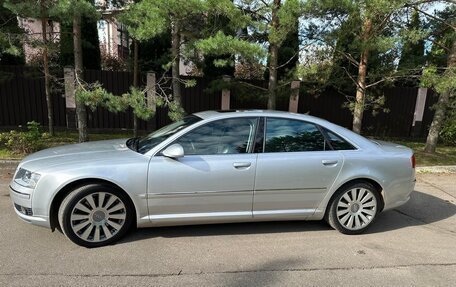 Audi A8, 2004 год, 1 000 000 рублей, 1 фотография