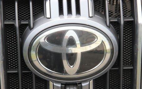 Toyota Land Cruiser Prado 150 рестайлинг 2, 2019 год, 6 150 000 рублей, 6 фотография