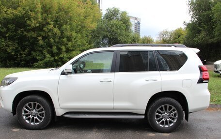 Toyota Land Cruiser Prado 150 рестайлинг 2, 2019 год, 6 150 000 рублей, 4 фотография