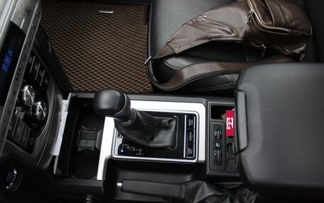 Toyota Land Cruiser Prado 150 рестайлинг 2, 2019 год, 6 150 000 рублей, 14 фотография