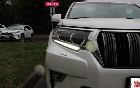 Toyota Land Cruiser Prado 150 рестайлинг 2, 2019 год, 6 150 000 рублей, 27 фотография