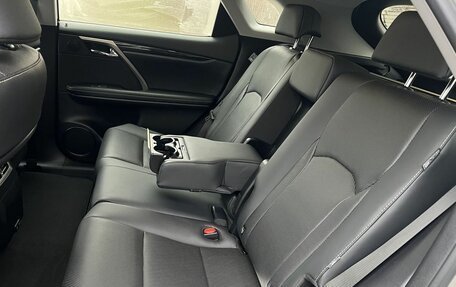 Lexus RX IV рестайлинг, 2022 год, 5 890 000 рублей, 7 фотография