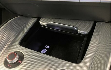 Audi TT, 2020 год, 2 250 000 рублей, 16 фотография