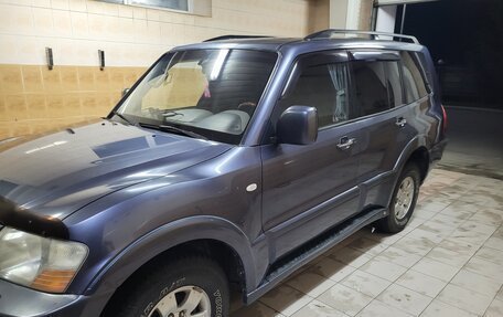 Mitsubishi Pajero III рестайлинг, 2005 год, 940 000 рублей, 12 фотография