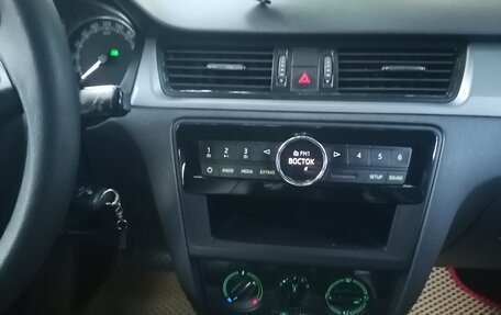 Skoda Rapid I, 2017 год, 990 000 рублей, 9 фотография