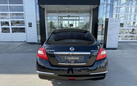 Nissan Teana, 2010 год, 870 000 рублей, 6 фотография