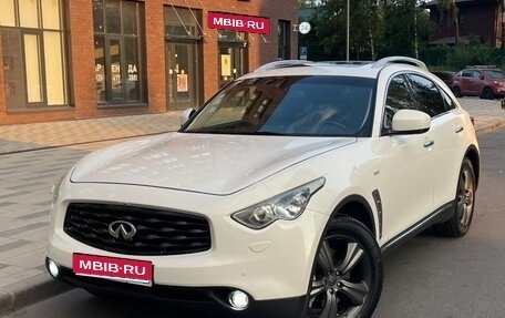 Infiniti FX II, 2010 год, 1 650 000 рублей, 1 фотография