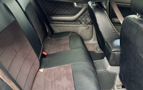 Audi A4, 2001 год, 900 000 рублей, 13 фотография
