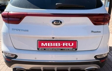 KIA Sportage IV рестайлинг, 2018 год, 2 850 000 рублей, 2 фотография