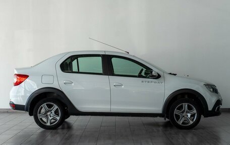 Renault Logan II, 2019 год, 989 000 рублей, 5 фотография