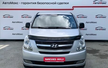 Hyundai Grand Starex Grand Starex I рестайлинг 2, 2010 год, 1 070 000 рублей, 2 фотография