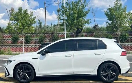 Volkswagen Golf VIII, 2022 год, 2 250 000 рублей, 8 фотография