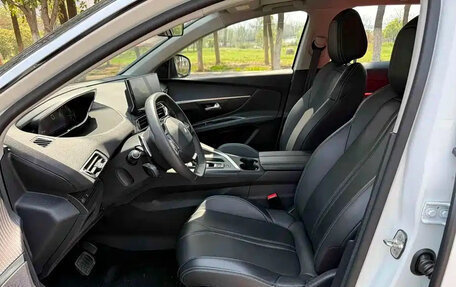 Peugeot 5008 II, 2021 год, 1 820 000 рублей, 9 фотография
