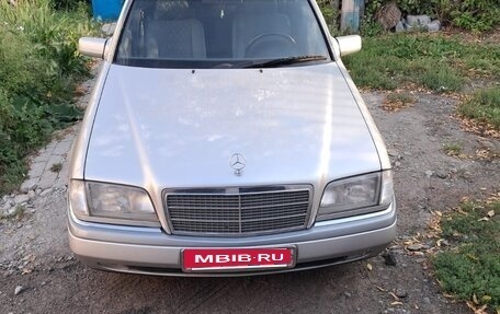 Mercedes-Benz C-Класс, 1994 год, 970 000 рублей, 4 фотография