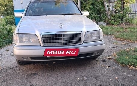 Mercedes-Benz C-Класс, 1994 год, 970 000 рублей, 5 фотография