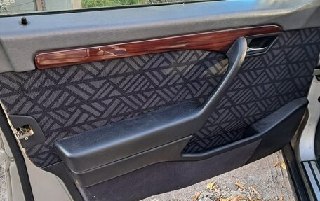 Mercedes-Benz C-Класс, 1994 год, 970 000 рублей, 23 фотография