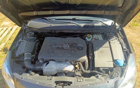 Opel Insignia II рестайлинг, 2011 год, 950 000 рублей, 13 фотография