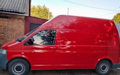 Volkswagen Transporter T5 рестайлинг, 2004 год, 1 050 000 рублей, 1 фотография