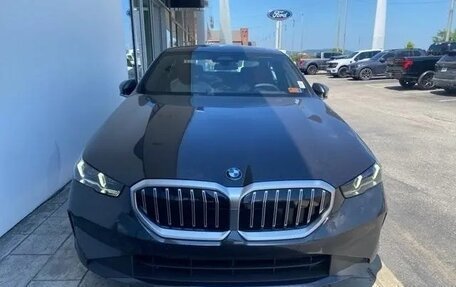 BMW 5 серия, 2025 год, 7 700 000 рублей, 3 фотография