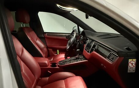 Porsche Macan I рестайлинг, 2017 год, 3 800 000 рублей, 6 фотография