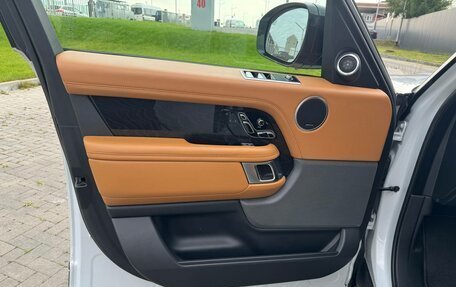 Land Rover Range Rover IV рестайлинг, 2018 год, 5 200 000 рублей, 11 фотография