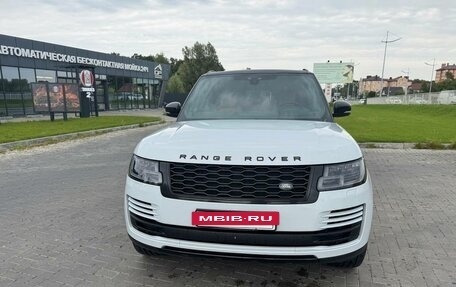 Land Rover Range Rover IV рестайлинг, 2018 год, 5 200 000 рублей, 2 фотография