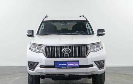 Toyota Land Cruiser Prado 150 рестайлинг 2, 2020 год, 5 998 070 рублей, 3 фотография