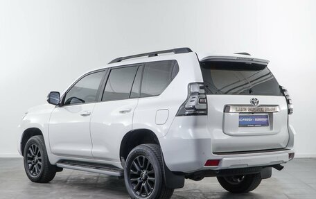 Toyota Land Cruiser Prado 150 рестайлинг 2, 2020 год, 5 998 070 рублей, 2 фотография