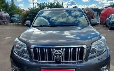Toyota Land Cruiser Prado 150 рестайлинг 2, 2011 год, 3 300 000 рублей, 1 фотография