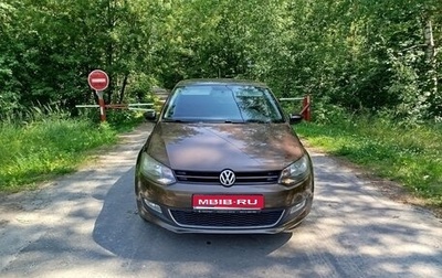 Volkswagen Polo VI (EU Market), 2011 год, 850 000 рублей, 1 фотография