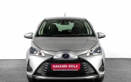 Toyota Vitz, 2017 год, 960 000 рублей, 2 фотография