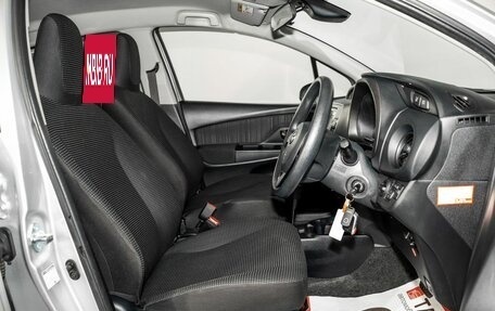 Toyota Vitz, 2017 год, 960 000 рублей, 5 фотография