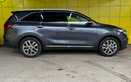KIA Sorento III Prime рестайлинг, 2019 год, 3 250 000 рублей, 12 фотография