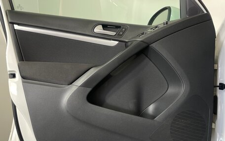 Volkswagen Tiguan I, 2013 год, 1 284 000 рублей, 25 фотография
