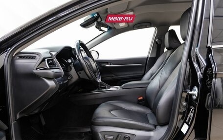 Toyota Camry, 2022 год, 3 348 000 рублей, 28 фотография
