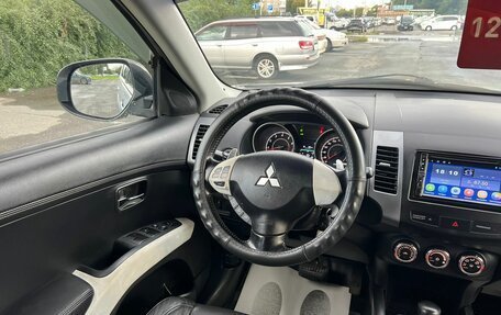 Mitsubishi Outlander III рестайлинг 3, 2010 год, 1 379 000 рублей, 16 фотография