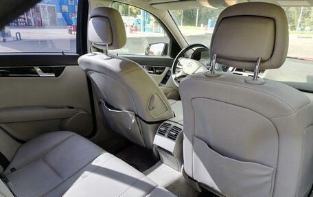 Mercedes-Benz C-Класс, 2010 год, 990 000 рублей, 4 фотография