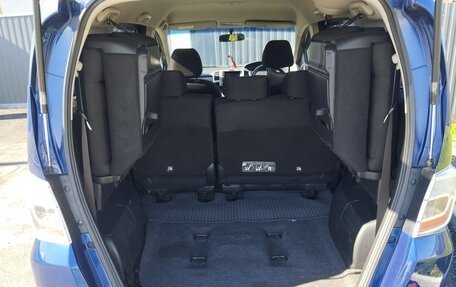 Honda Freed I, 2013 год, 999 999 рублей, 8 фотография