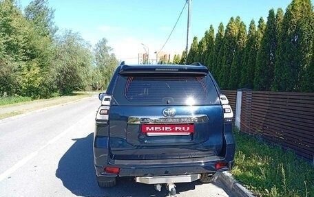 Toyota Land Cruiser Prado 150 рестайлинг 2, 2019 год, 4 650 000 рублей, 8 фотография