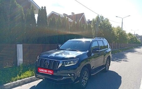 Toyota Land Cruiser Prado 150 рестайлинг 2, 2019 год, 4 650 000 рублей, 13 фотография