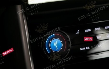 Land Rover Range Rover IV рестайлинг, 2023 год, 21 900 000 рублей, 12 фотография