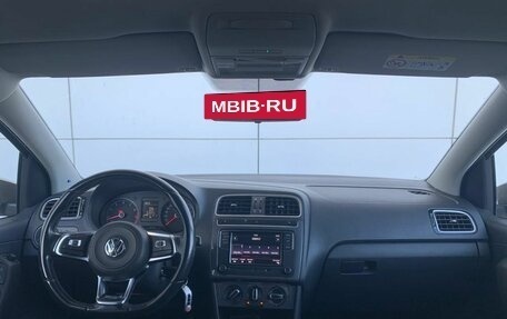 Volkswagen Polo VI (EU Market), 2018 год, 990 000 рублей, 17 фотография