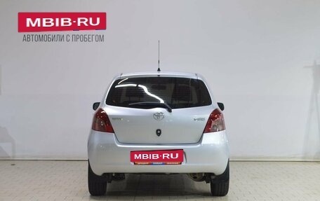 Toyota Yaris III рестайлинг, 2008 год, 529 000 рублей, 6 фотография