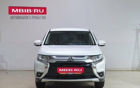 Mitsubishi Outlander III рестайлинг 3, 2018 год, 1 949 000 рублей, 5 фотография