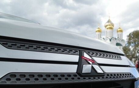Mitsubishi Outlander III рестайлинг 3, 2018 год, 1 949 000 рублей, 28 фотография